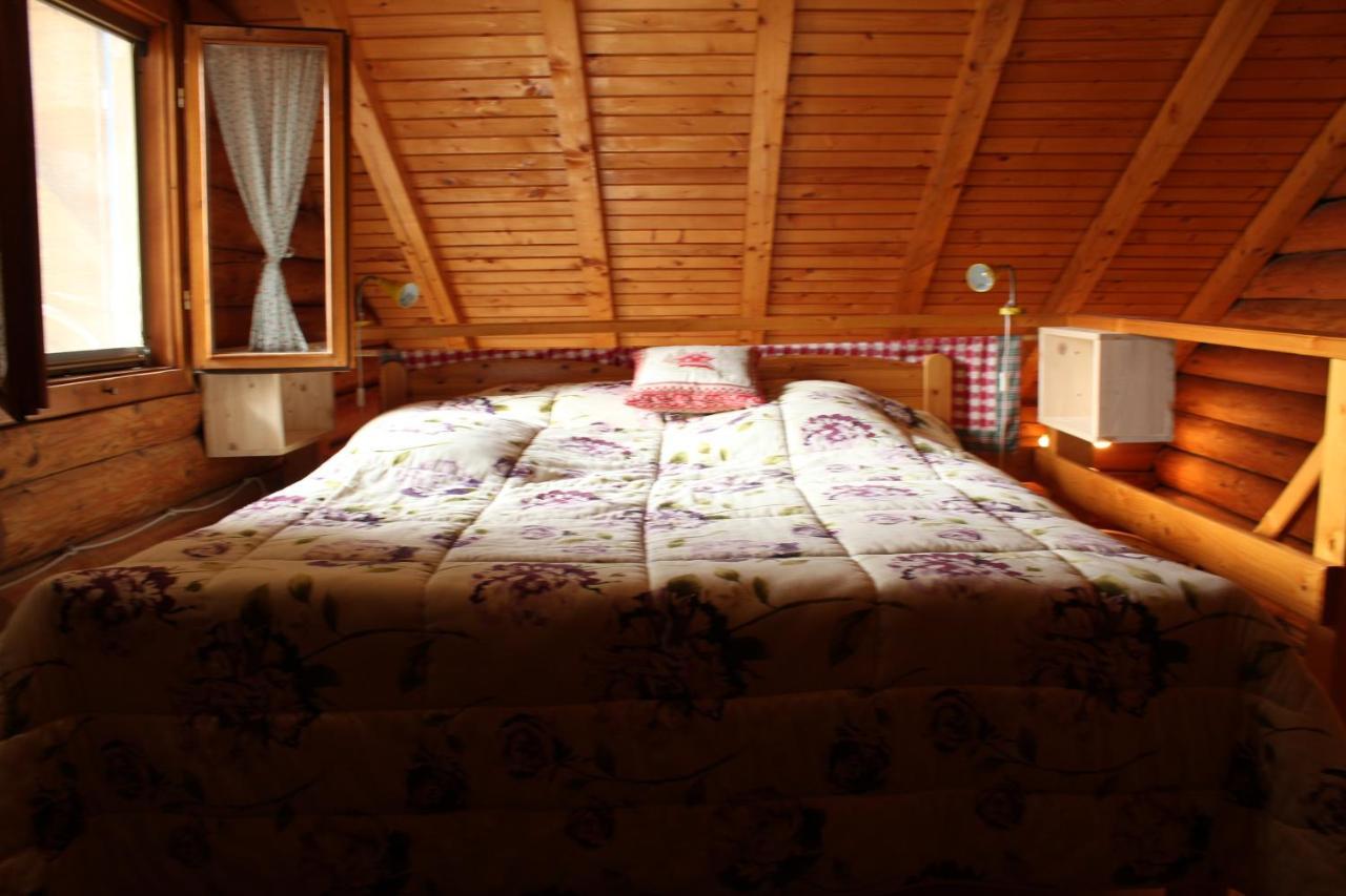 B&B Le Corone - Chalet Nel Bosco Cavalo Luaran gambar
